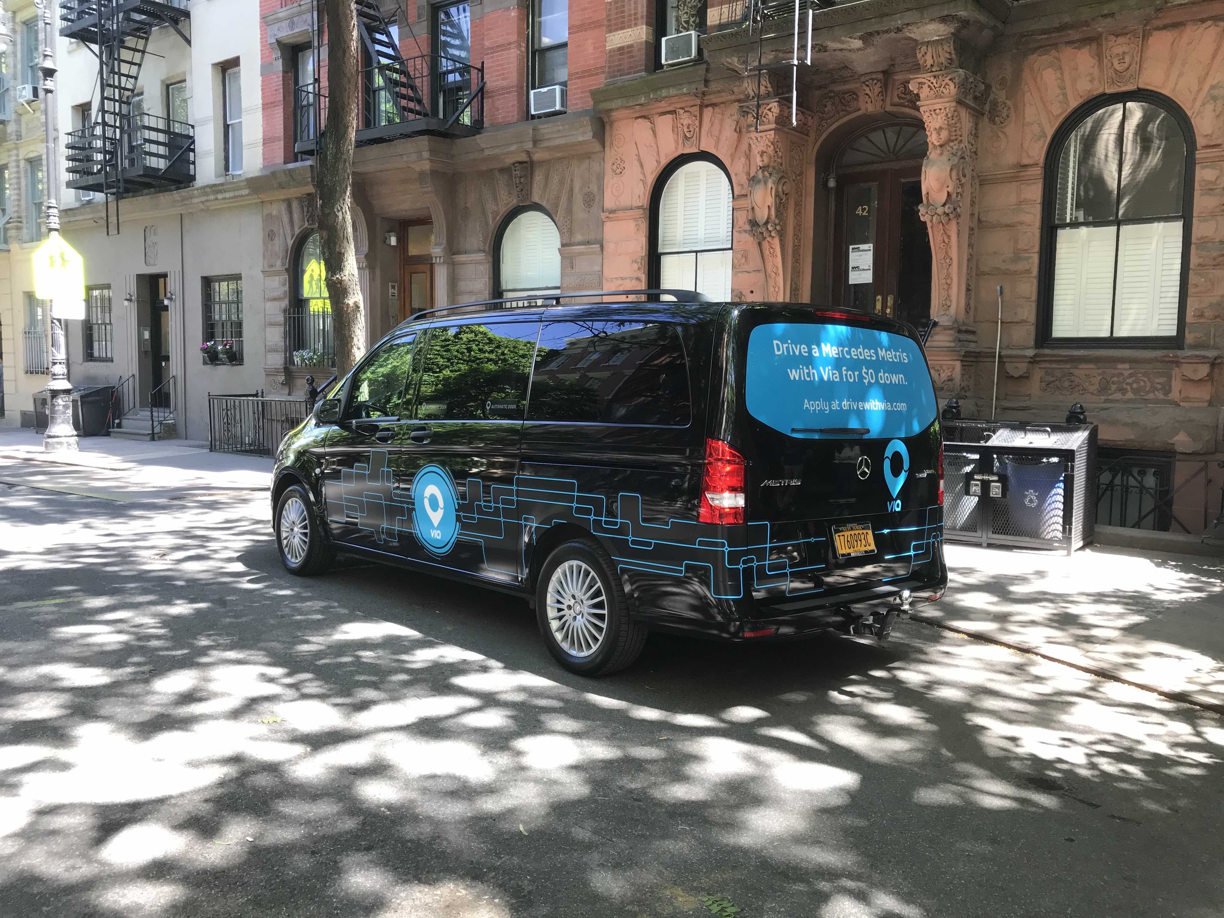via mercedes metris